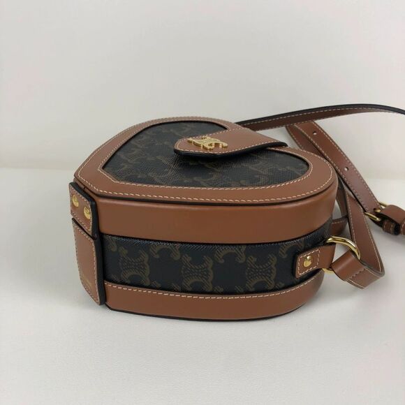 Celine Women Pre-Loved Bag Very Good Condition - Picture 8 of 9